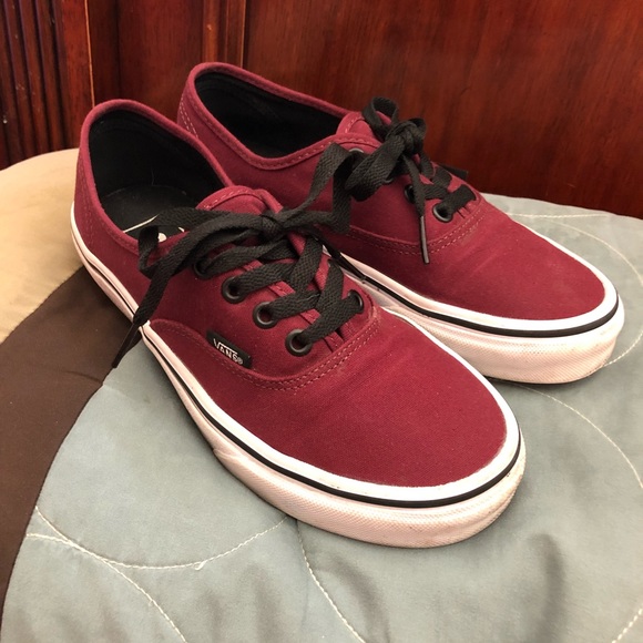 maroon vans womens